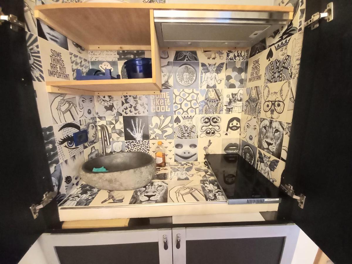 L'Ora Delle Streghe B&B Centralissimo Λιβόρνο Εξωτερικό φωτογραφία
