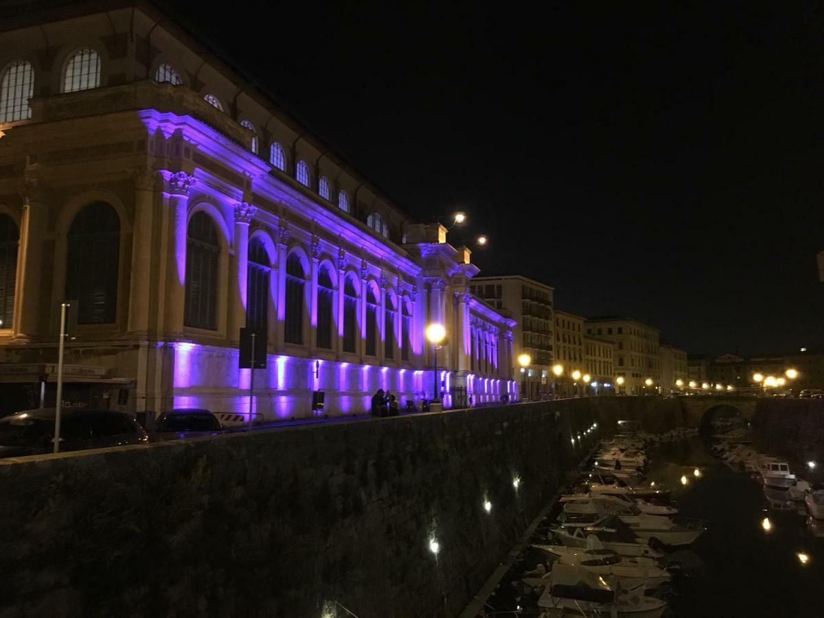 L'Ora Delle Streghe B&B Centralissimo Λιβόρνο Εξωτερικό φωτογραφία