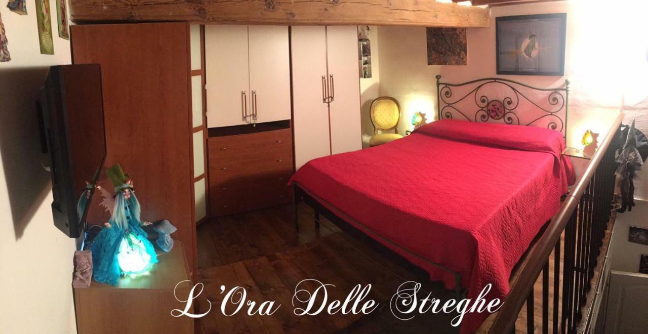 L'Ora Delle Streghe B&B Centralissimo Λιβόρνο Εξωτερικό φωτογραφία